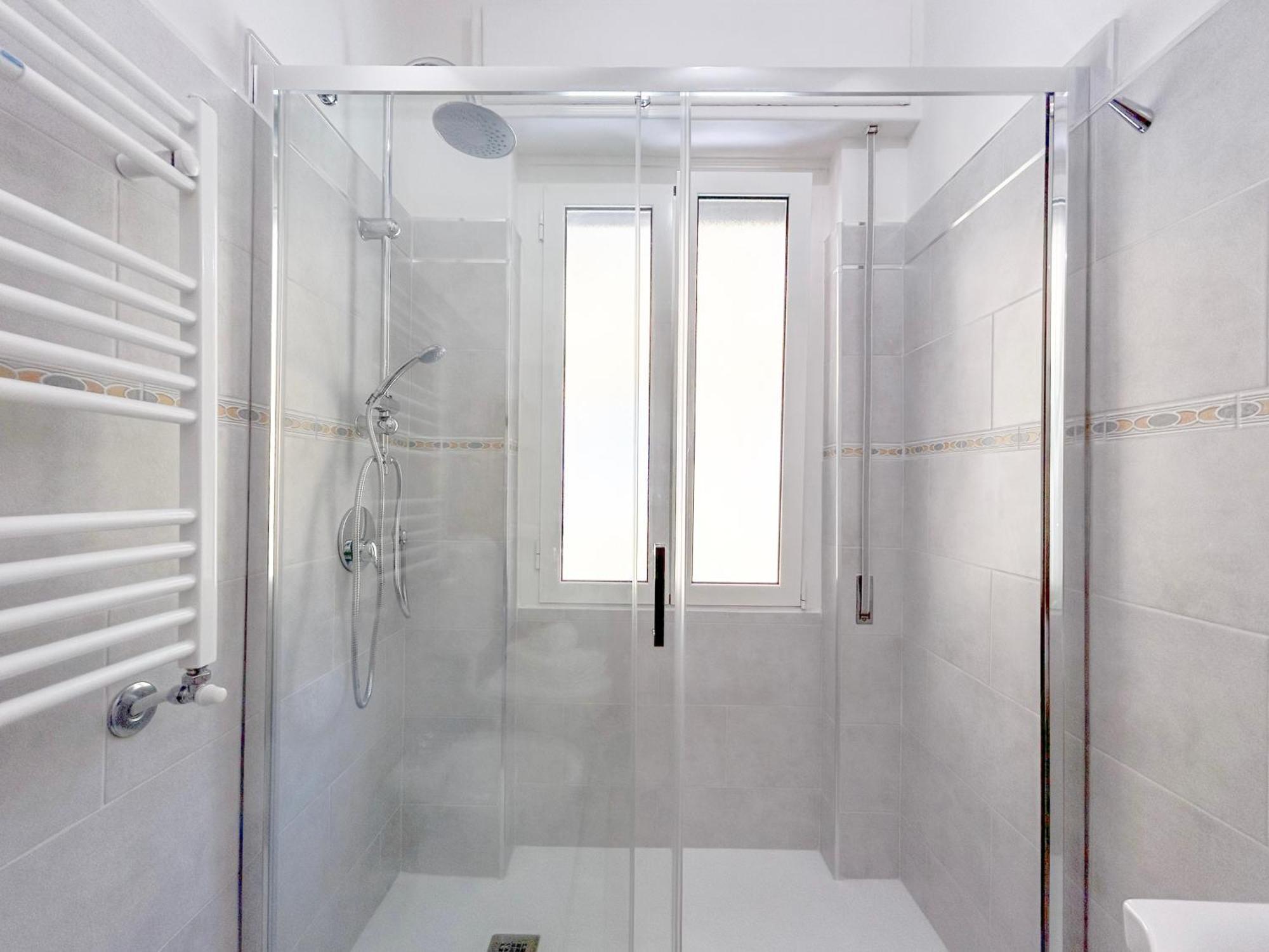 Apartament Elegant House - Centro - 400Mt Dal Mare Ventimiglia Zewnętrze zdjęcie